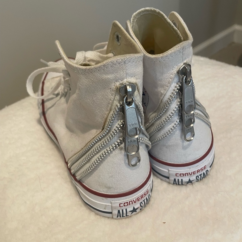 SOLD . Converse Womens Chuck Taylor Hi Top White 3 Zipper Heel Lace Up Shoes